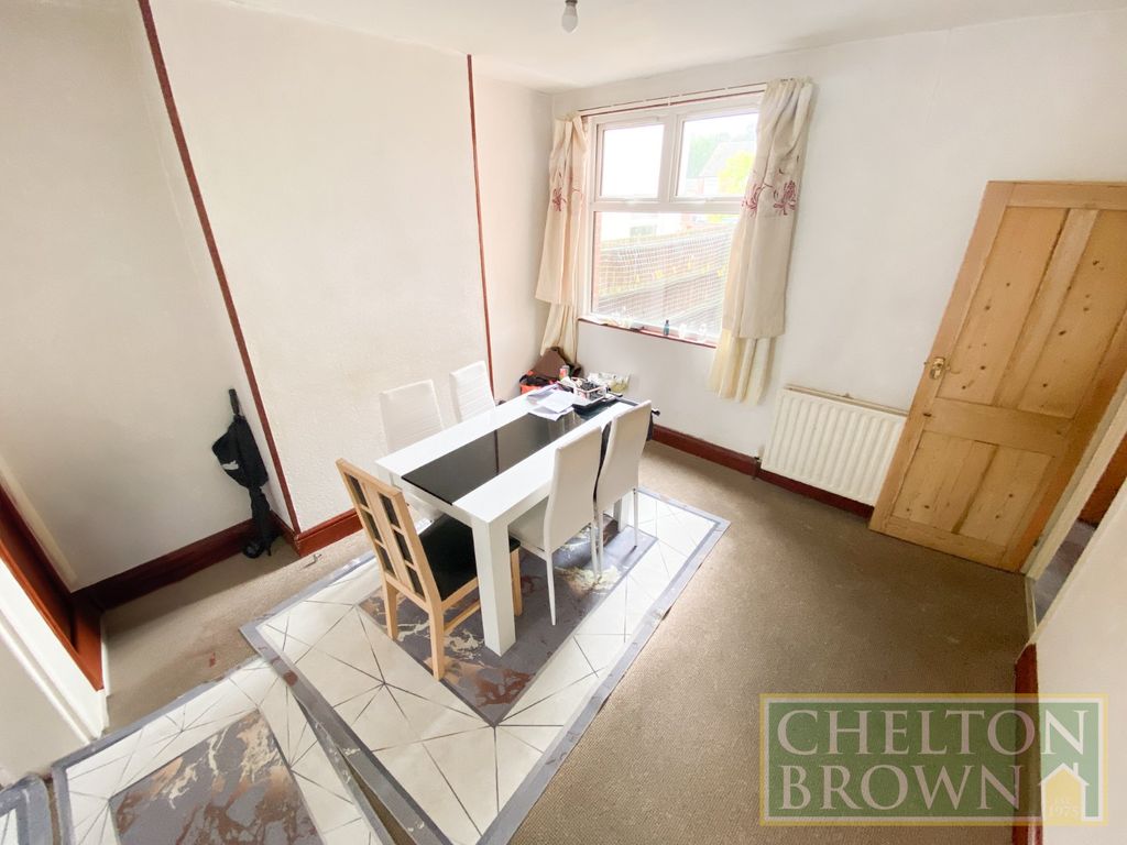 Property photo 3 of 25 Dining Room