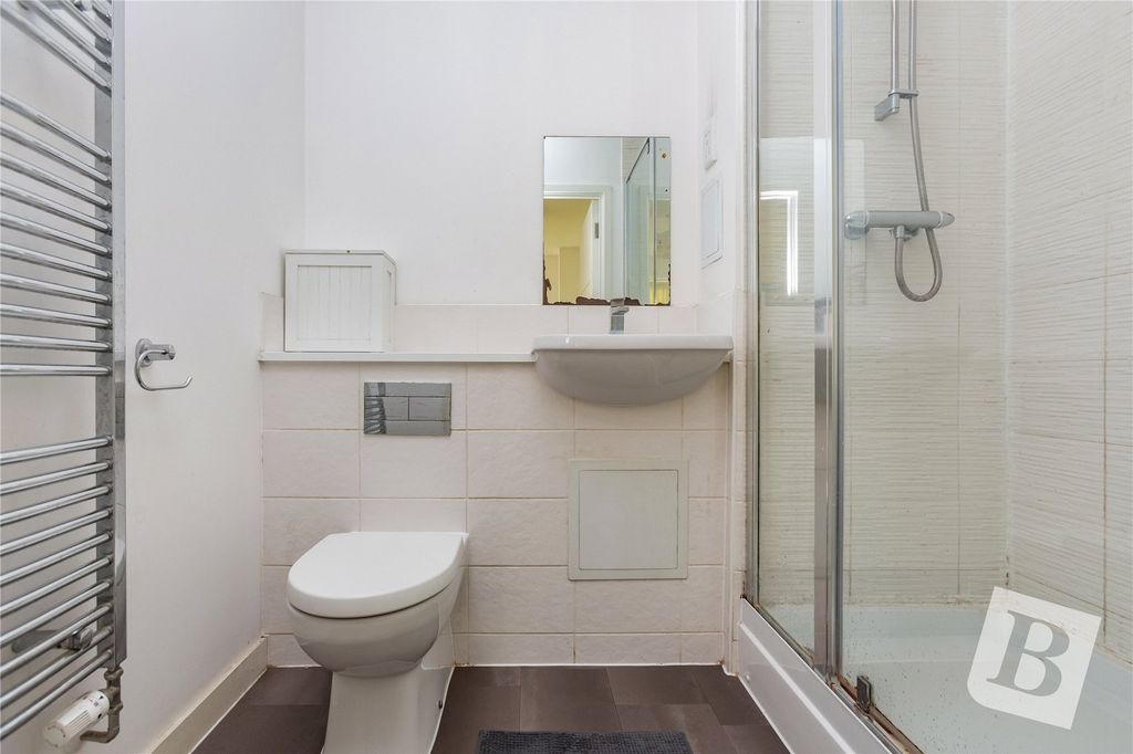 Additional image 7 of 2 bed flat for saleLees Court, 53 Royal Anglian Way, Dagenham RM8