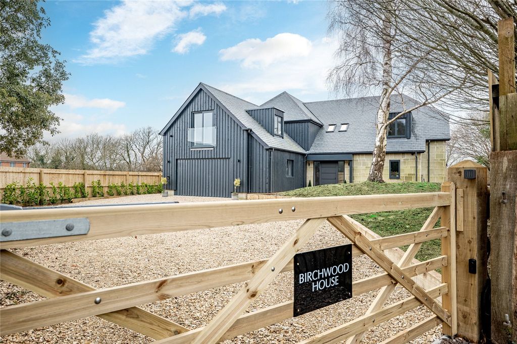 Property photo 1 of 17 Birchwood House