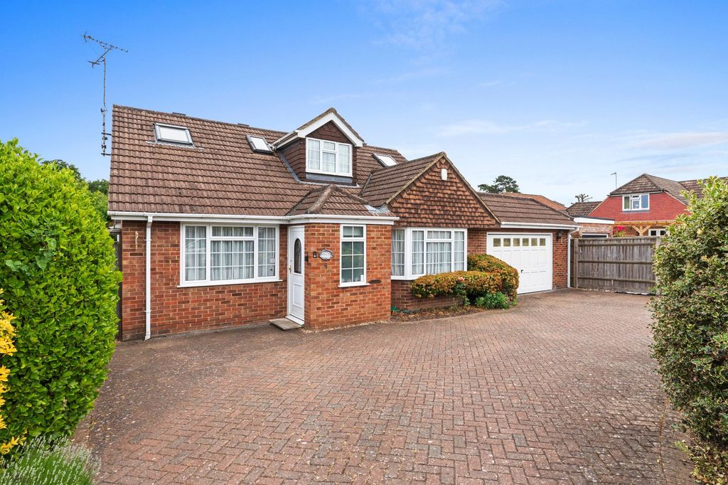 Property photo 1 of 15