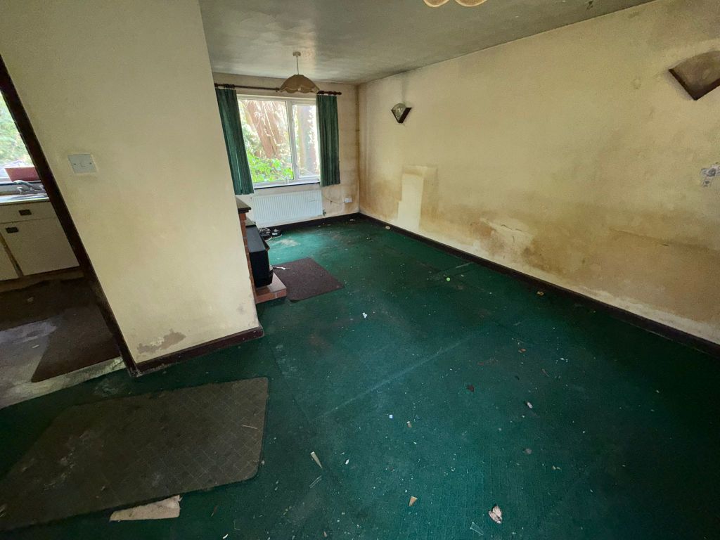 Property photo 3 of 18