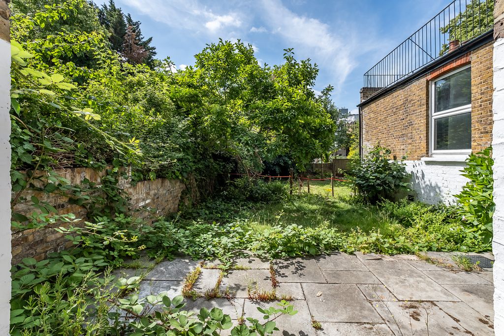 Property photo 3 of 9