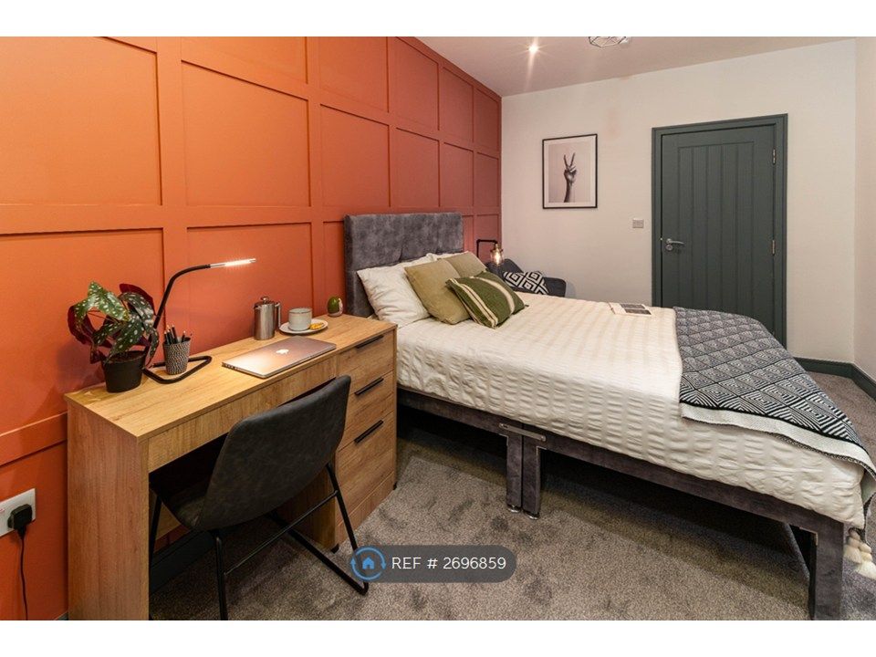 Property photo 2 of 6