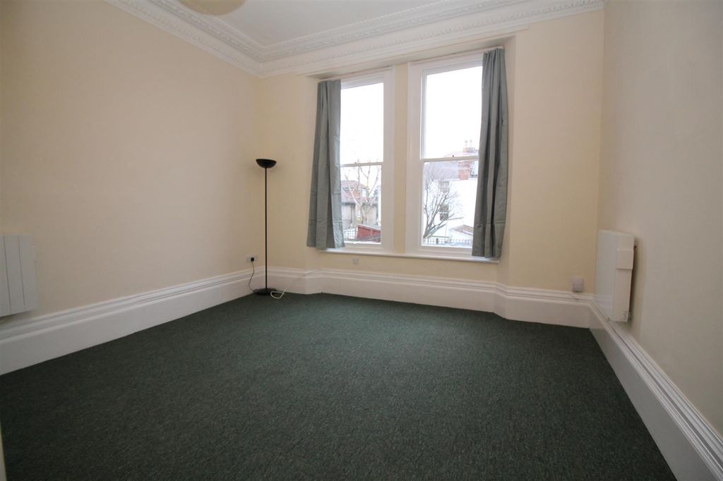 Property photo 2 of 6 Img_9473.Jpg
