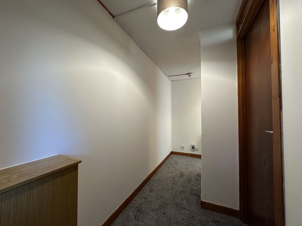 Property photo 2 of 9 Img_5411