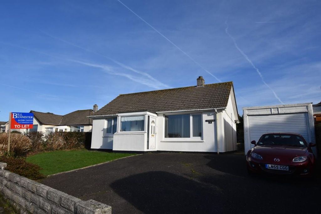 Property photo 1 of 16 Dsc_7076 (Medium).Jpg