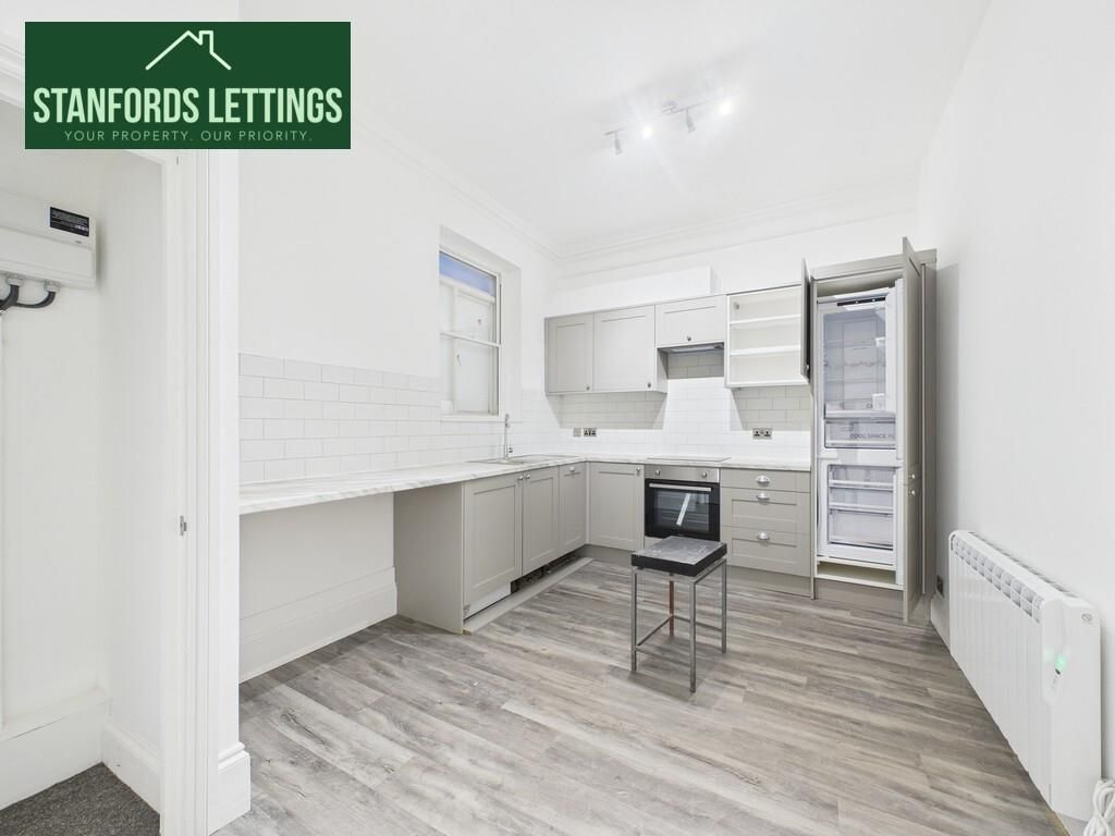 Property photo 1 of 5 Kitchen.Jpg