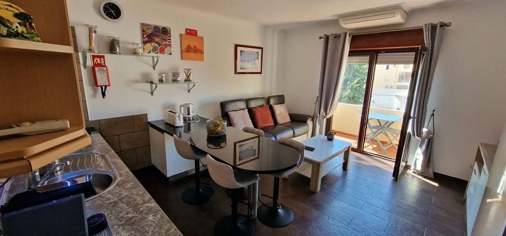 Property photo 1 of 11 2 Bedroom Apartment With Sea View In Albufeira