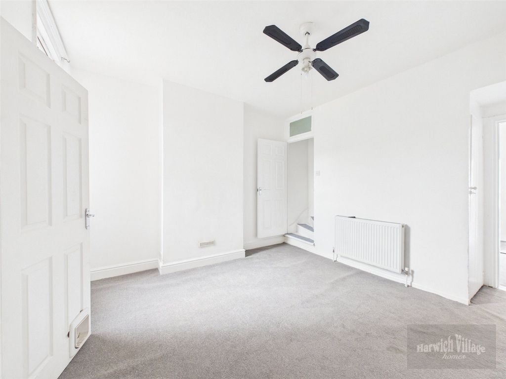 Property photo 3 of 15 Picture No. 10