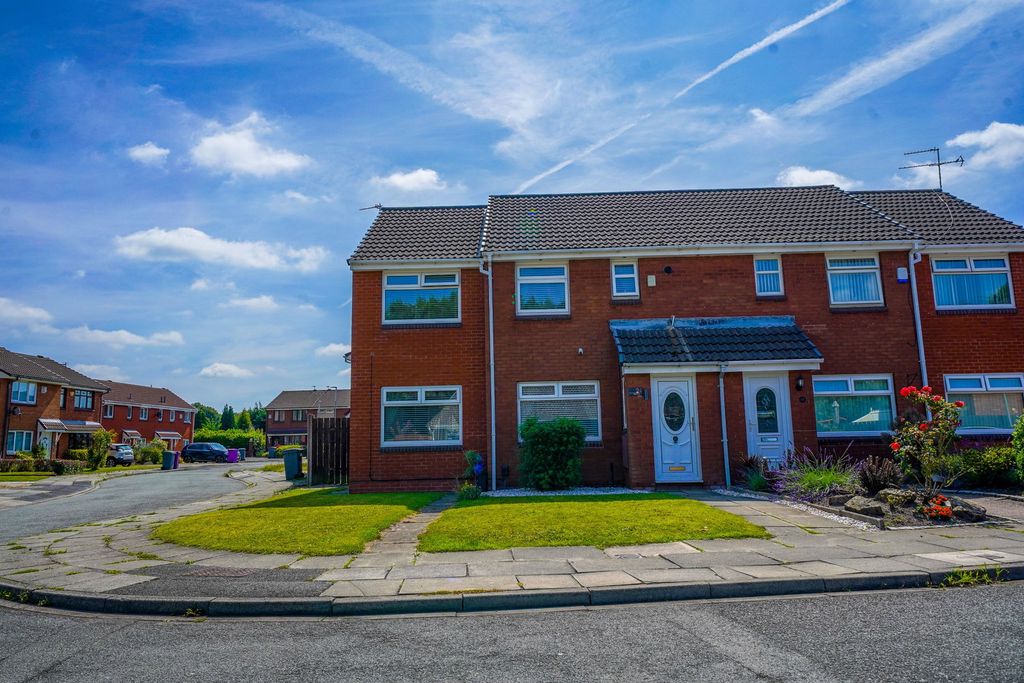 Property photo 1 of 27