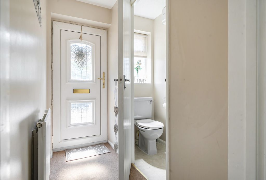 Property photo 2 of 21 1499135-2-6A69F5E...