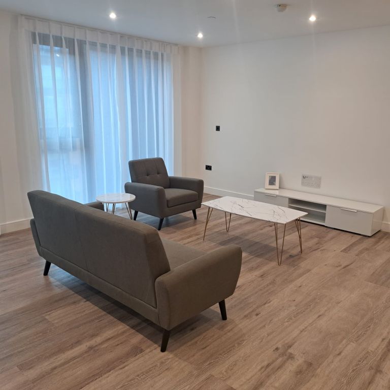 Property photo 1 of 5