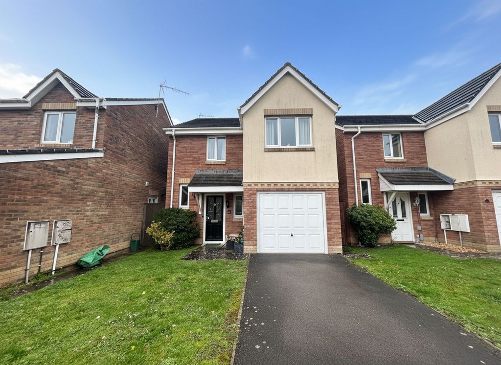 Property photo 1 of 26