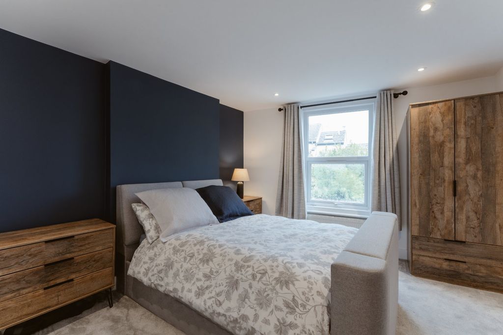 Property photo 3 of 10 Picture No. 09