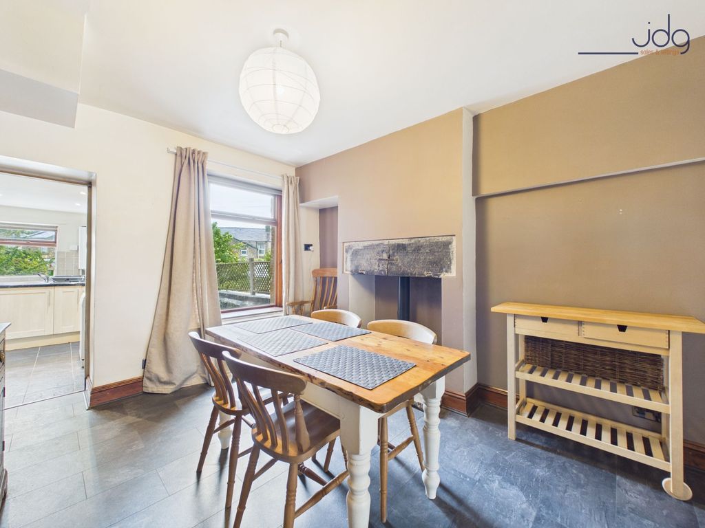 Property photo 3 of 8 Dining Room