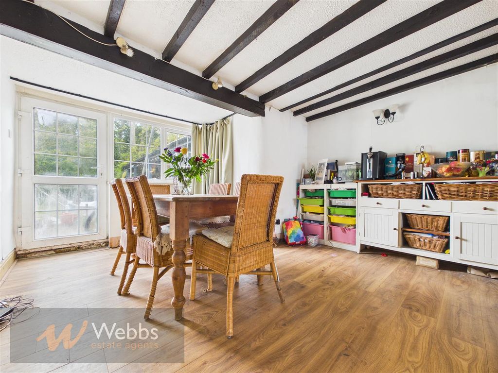 Property photo 3 of 20 Cam01407G0-Pr0162-Still015.Jpg