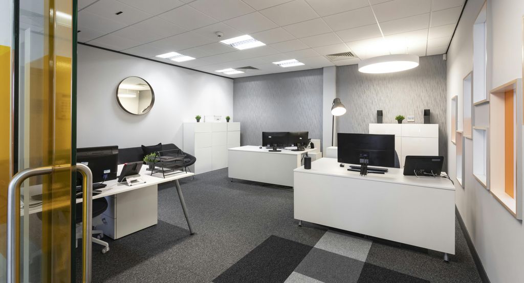 Property photo 3 of 8 Nottingham Show Office 2.Jpg