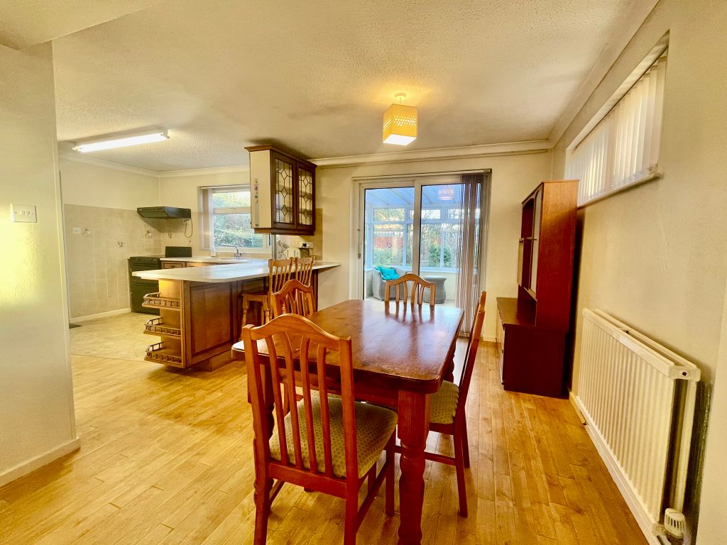 Property photo 3 of 16 Img_5994