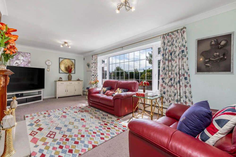 Property photo 2 of 23