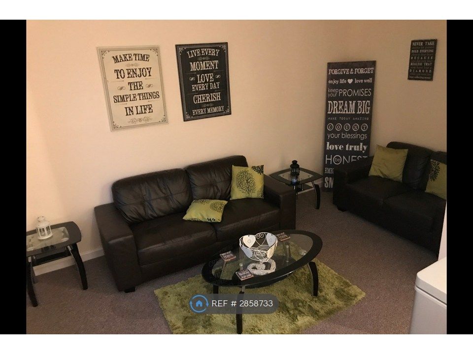 Property photo 3 of 12 Furnished