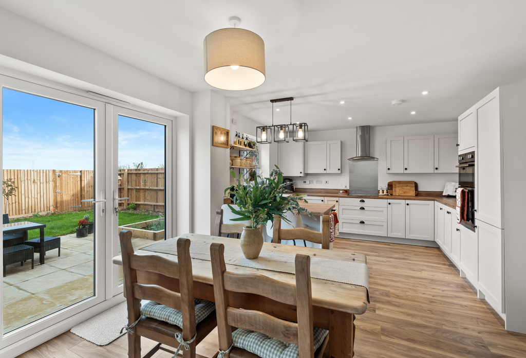 Property photo 2 of 11 The Larch - Kitchen Diner
