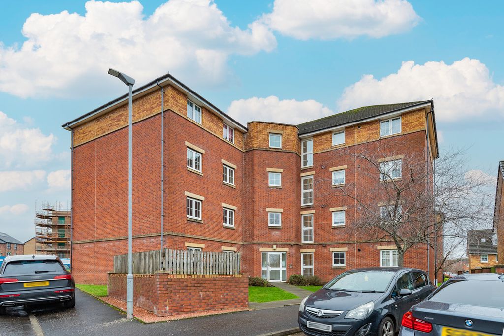 Property photo 1 of 25