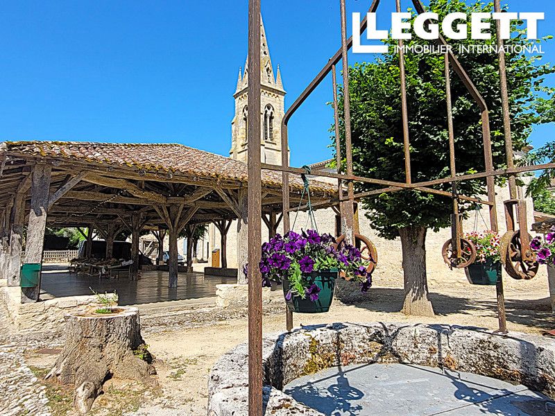 Property photo 2 of 9