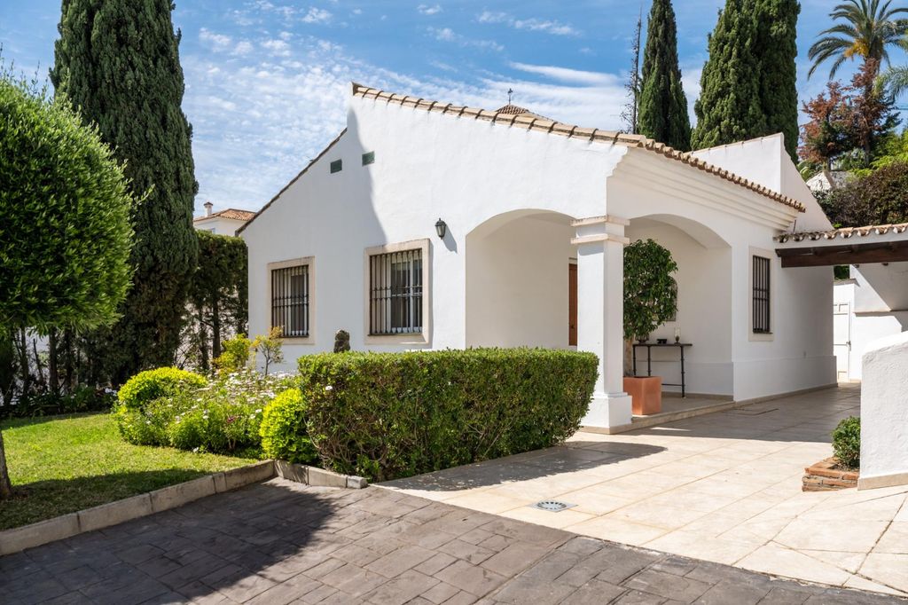 Property photo 2 of 33