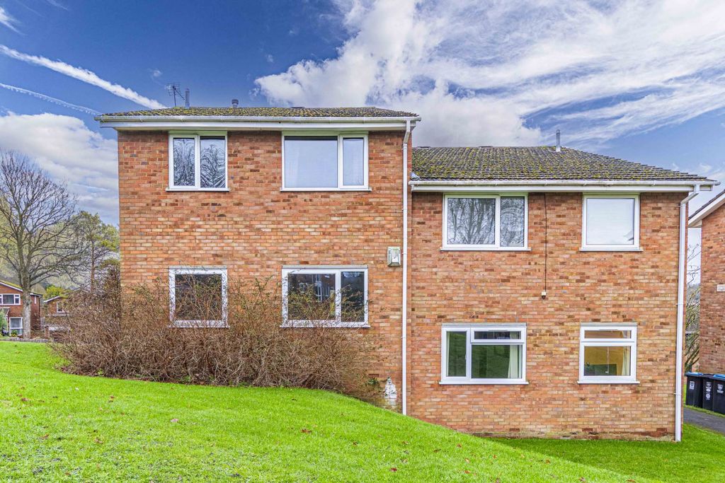 Property photo 2 of 10 Photo