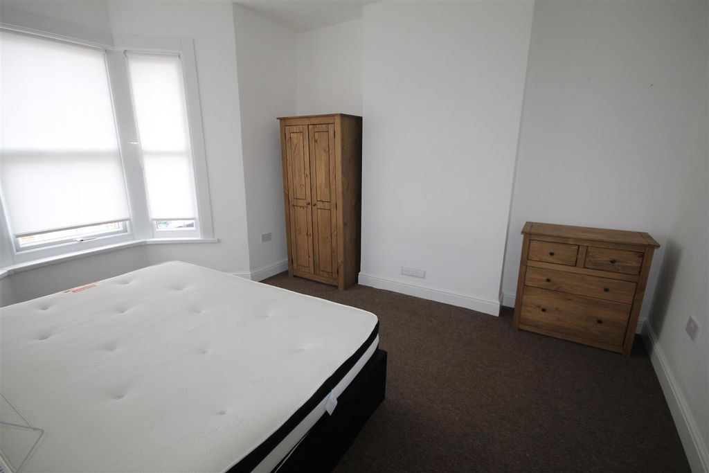 Property photo 3 of 6 Img_5784.Jpg