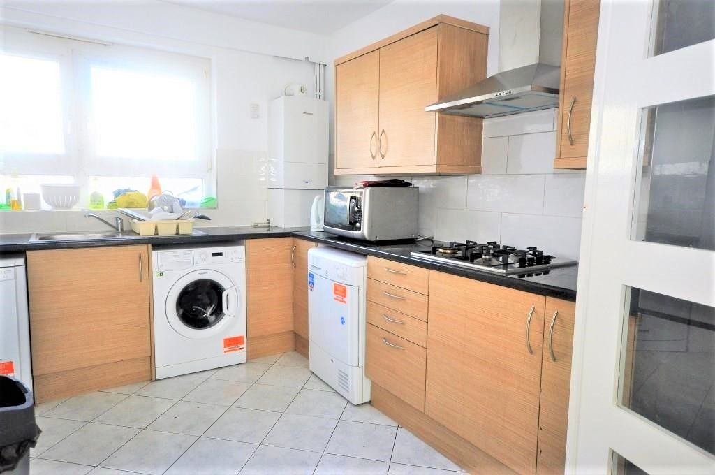 Property photo 1 of 12 1542280