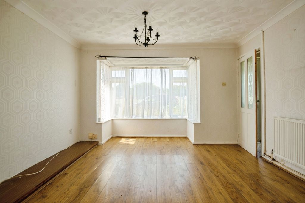 Property photo 2 of 23 Pbox-Img.Jpg