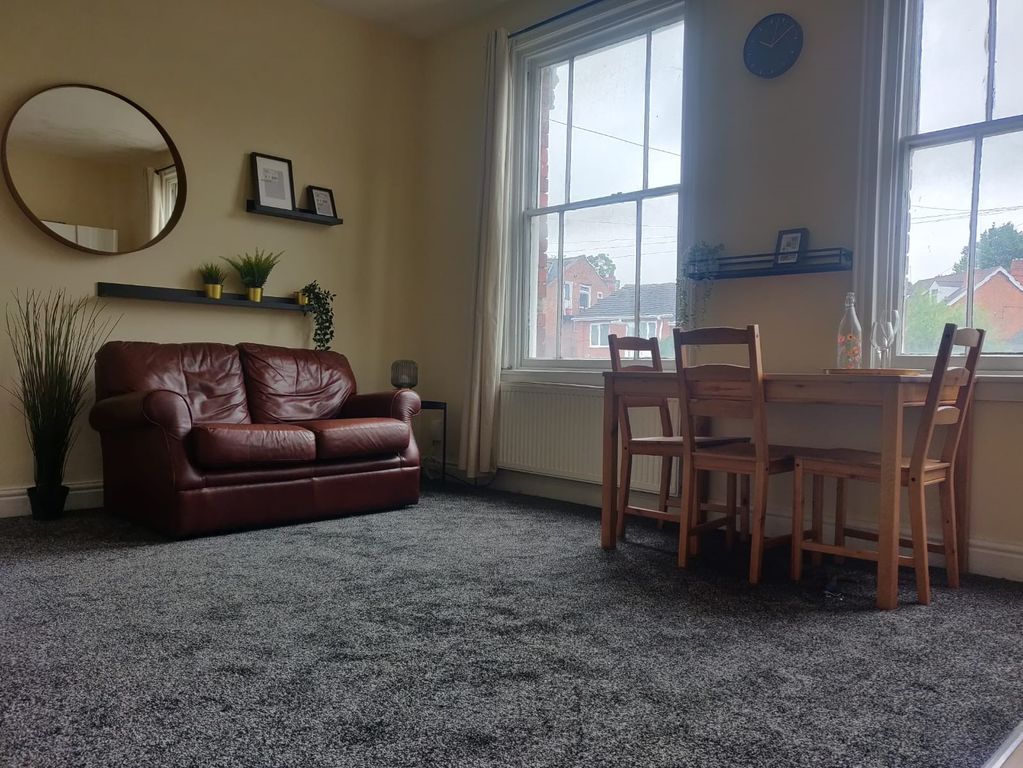 Property photo 1 of 6 Image