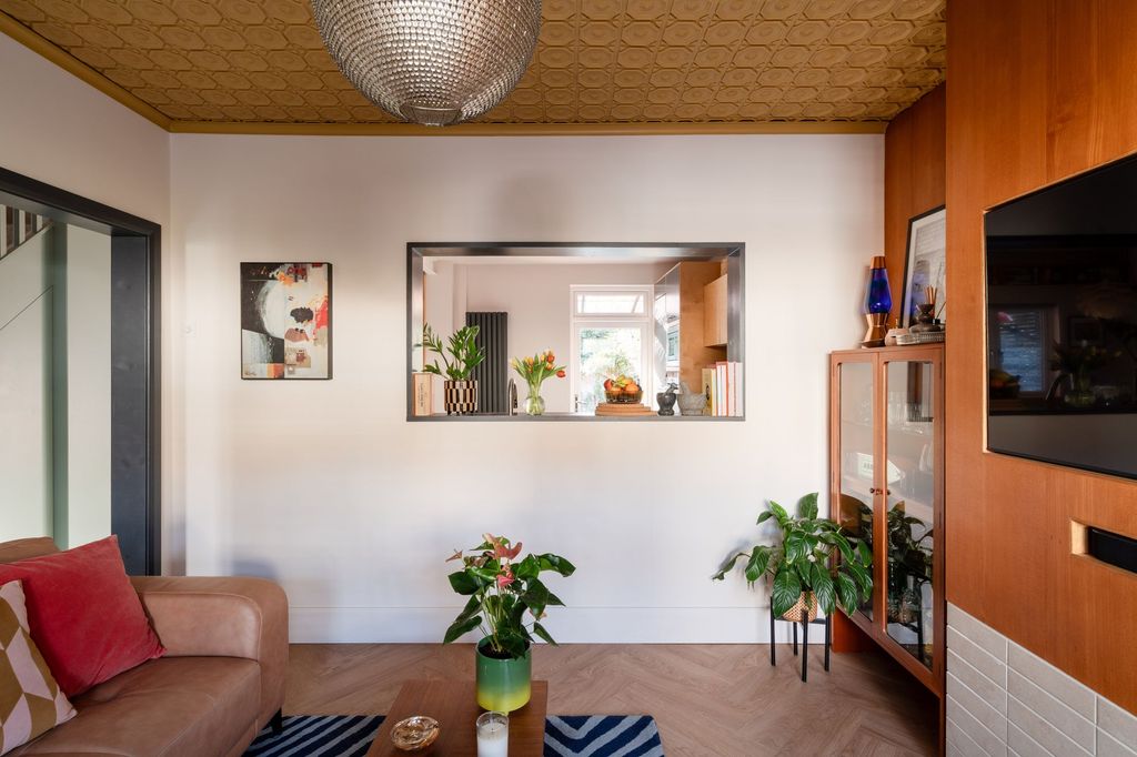 Property photo 3 of 56