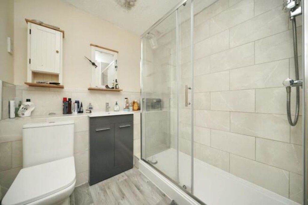 Property photo 3 of 4 Img_10001_10_Large