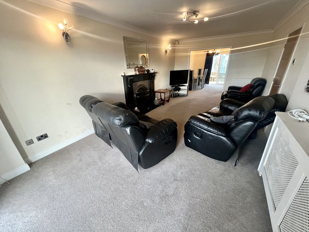 Additional image 8 of 4 bed detached house for salePrinces Way, Fleetwood FY7