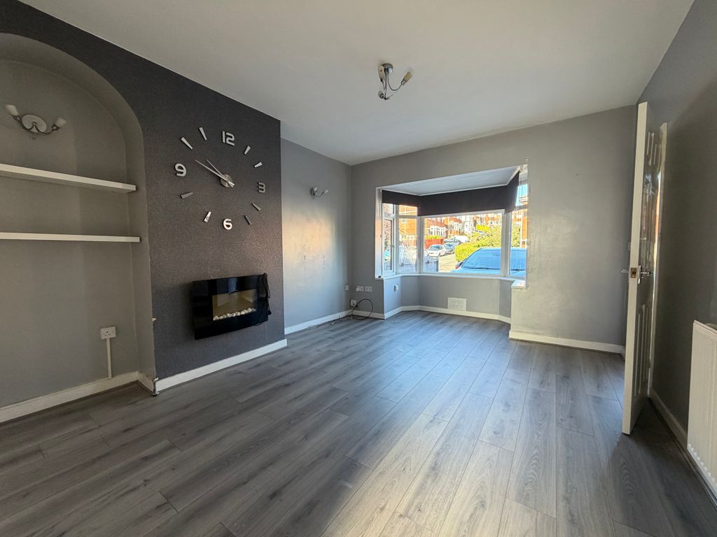 Property photo 2 of 11 Img_4523