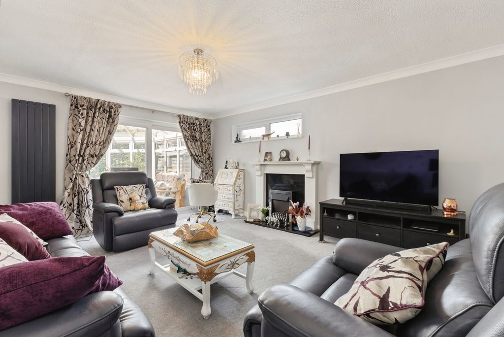 Property photo 3 of 22 Pbox-Img.Jpg
