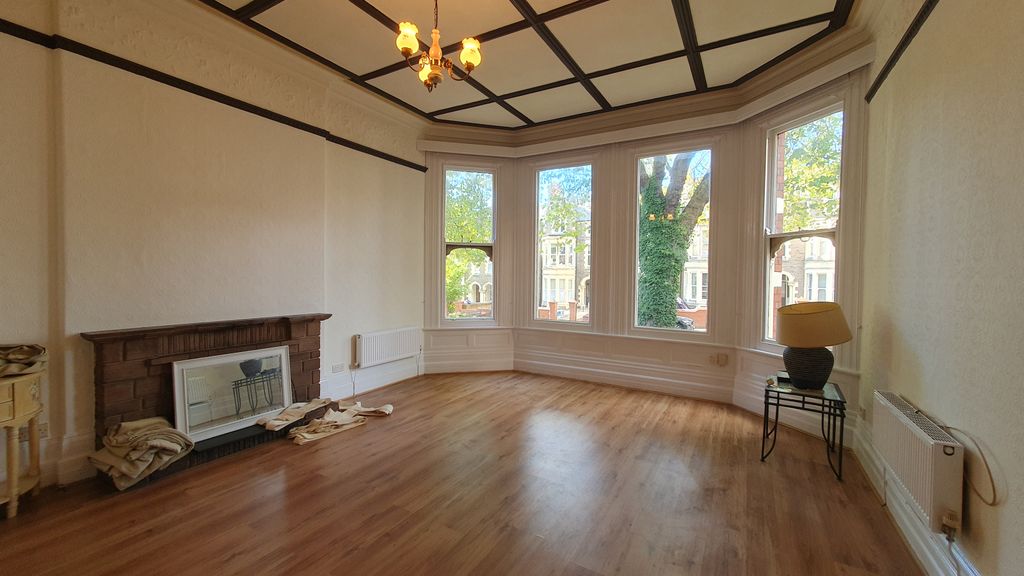 Property photo 2 of 15 Gallery