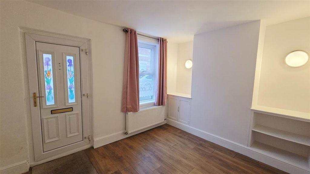 Property photo 2 of 17 Dining Room