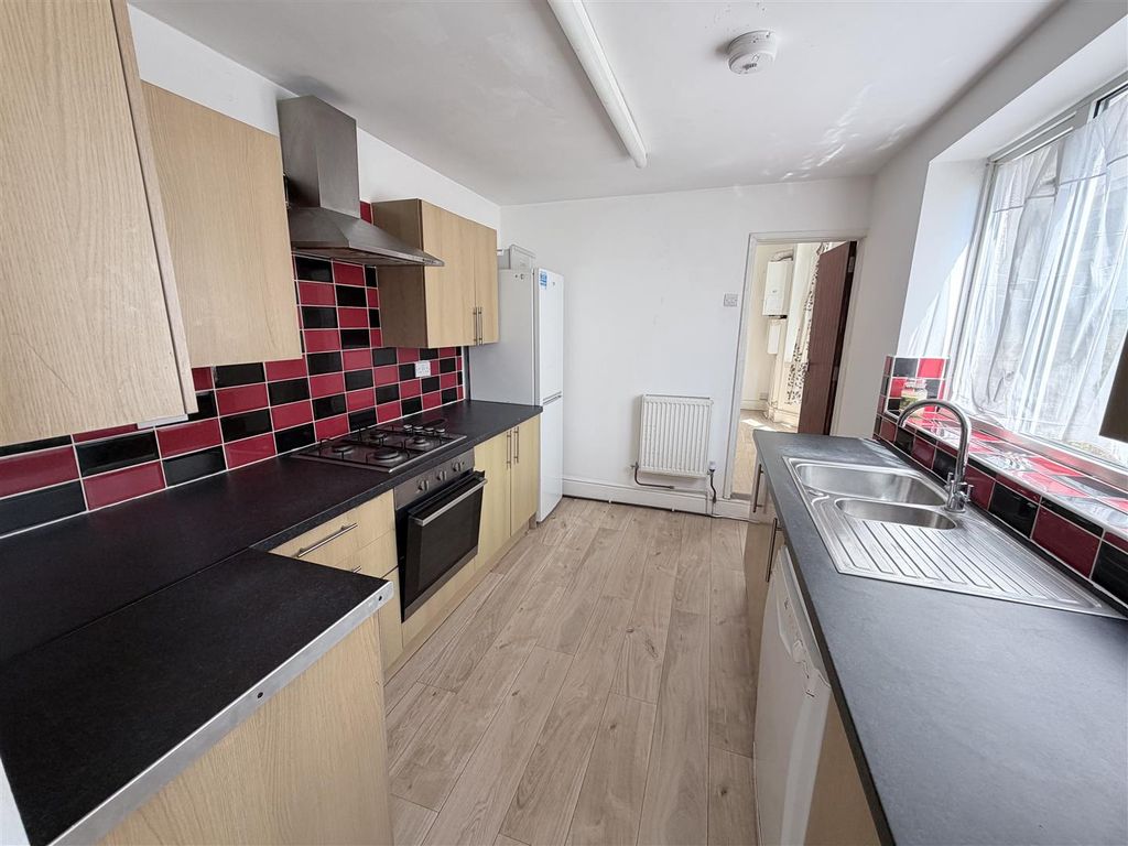 Property photo 2 of 15 Image00015.Jpeg