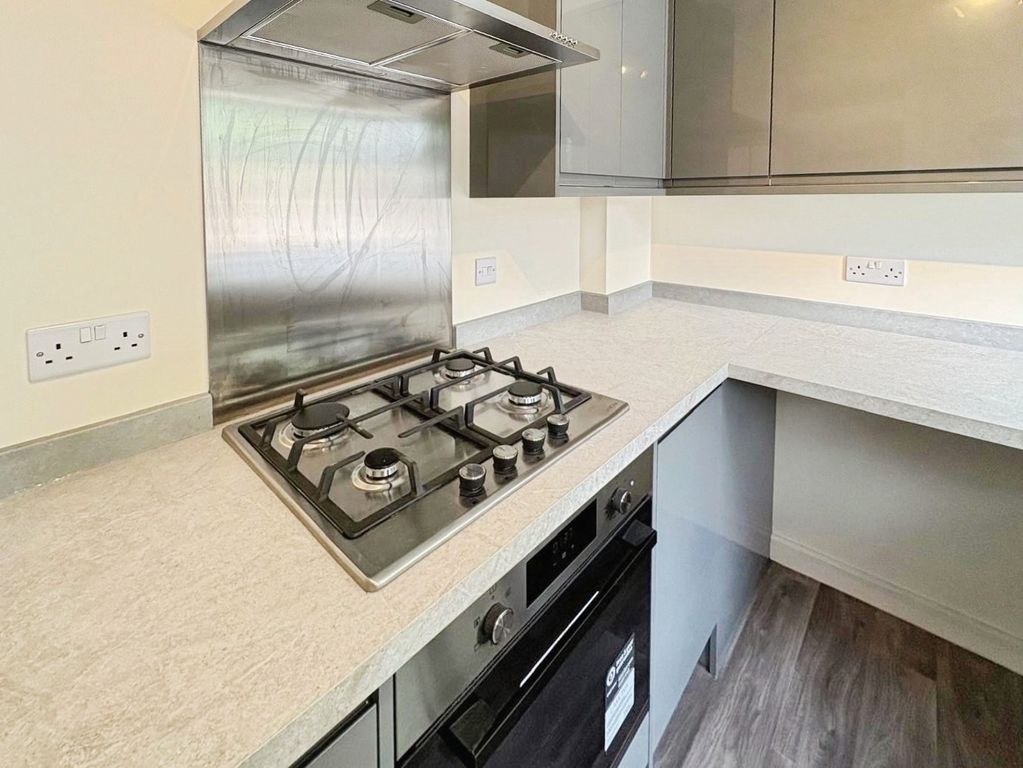 Property photo 3 of 14 Pbox-Img.Jpg