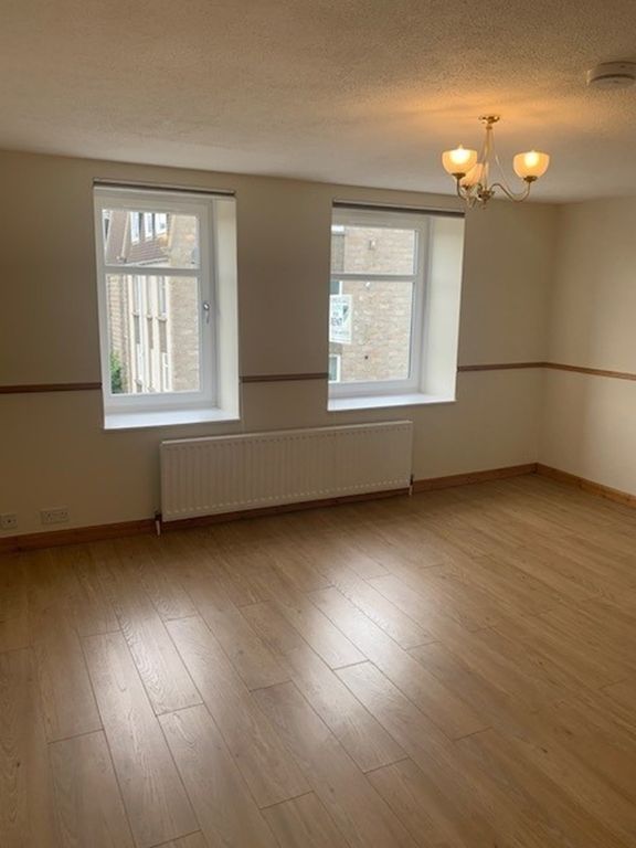 Property photo 3 of 12 12 LG 1 New