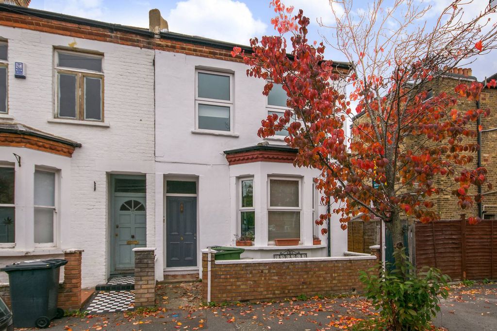 Property photo 1 of 4