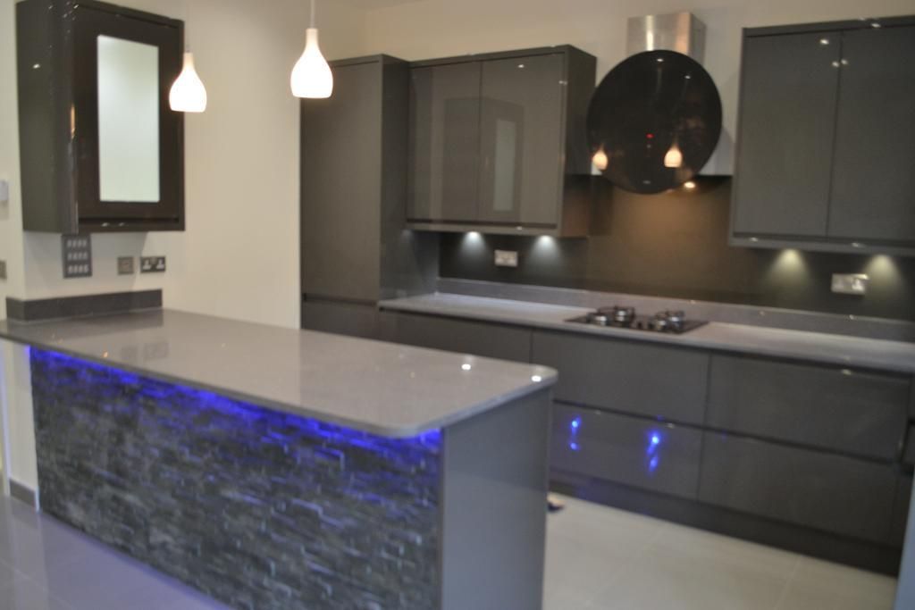 Property photo 3 of 16 Photo 3