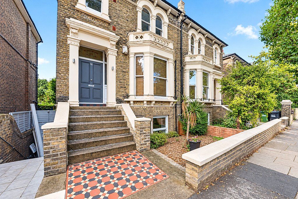 Property photo 1 of 14 Picture No. 12