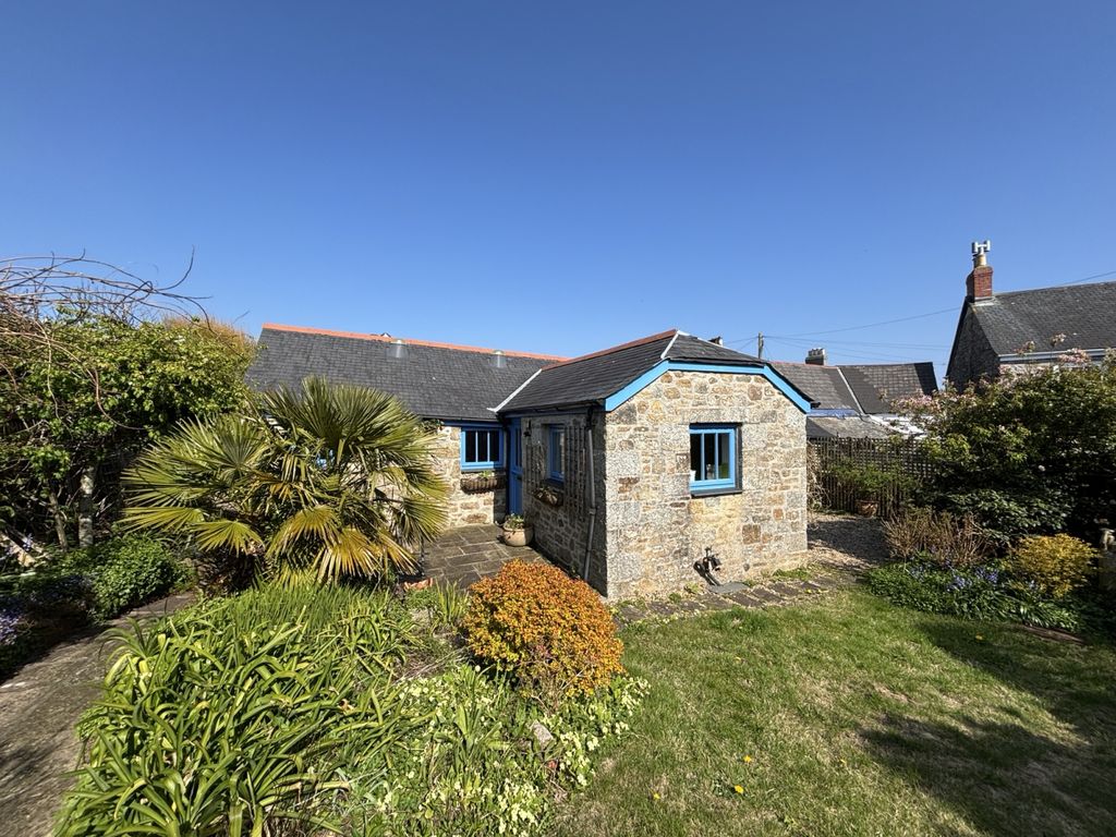 Property photo 1 of 17 2 Bedroom Converted Barn For Sale