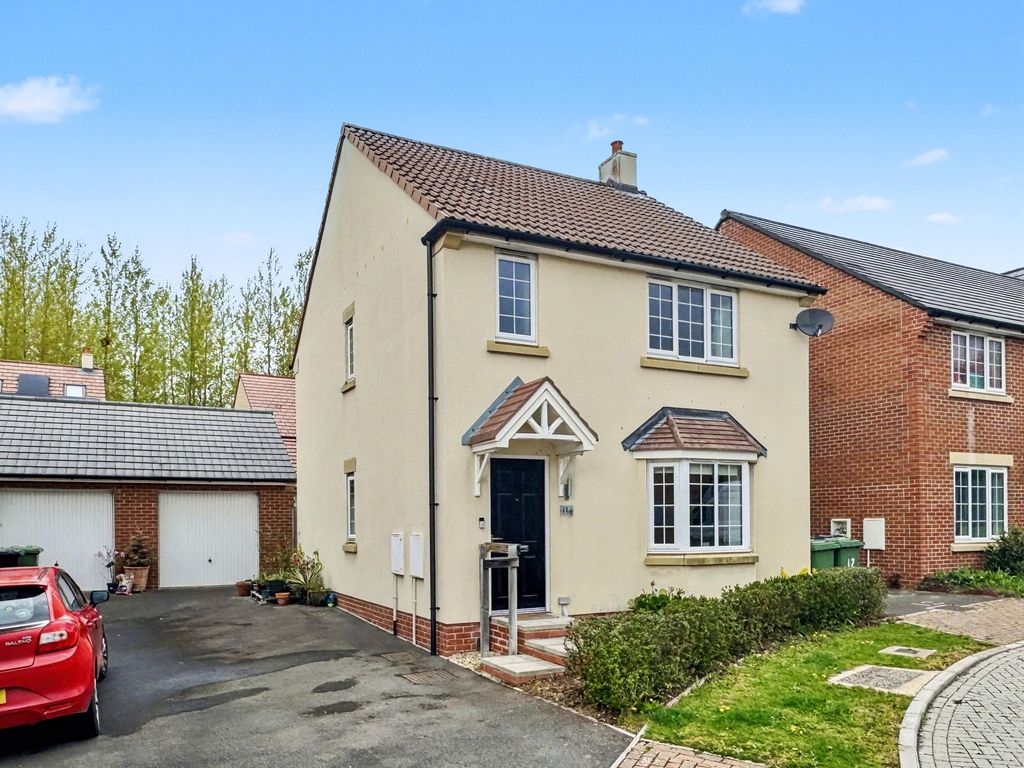 Property photo 1 of 13