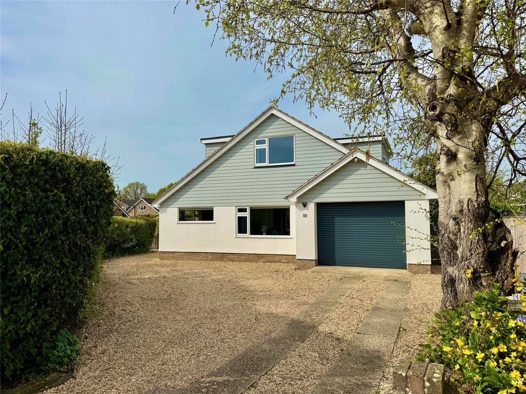 Property photo 1 of 17 Picture No. 01