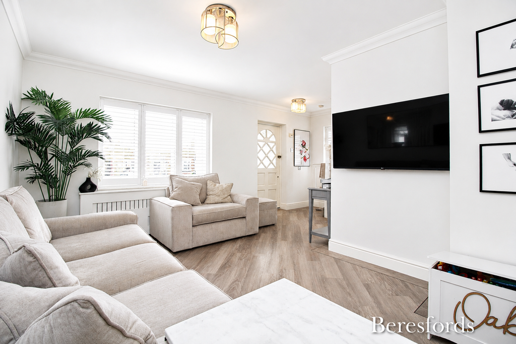 Property photo 1 of 13 Lounge View 1